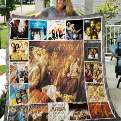 M310731 Abba Quilt Blanket  Quilt and Home Decor