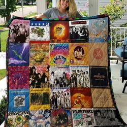 M310747 Jefferson Airplane Quilt Blanket  Quilt and Home Decor