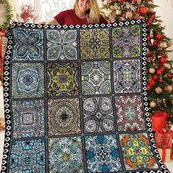 Mandala Quilt Grx and Home Decor