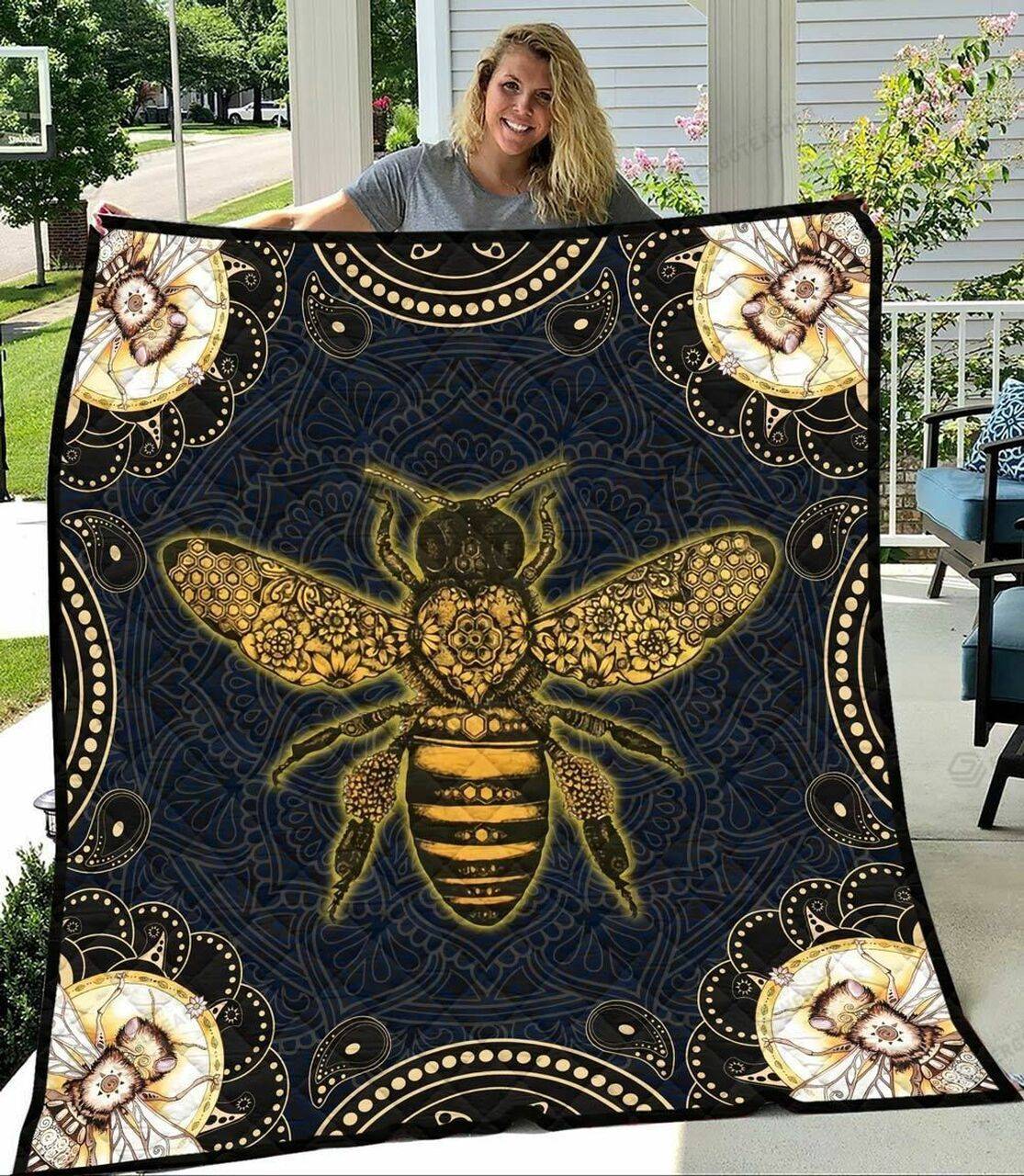 Mandala Spirit Bee Queen Quilt Blanket Great Customized Blanket Gifts For Birthday Christmas Thanksgiving and Home Decor