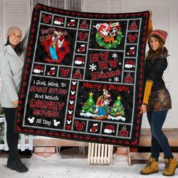 Merry Christmas Goofy Xmas Gift Disney Fan Quilt and Home Decor
