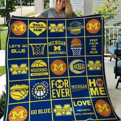 Michigan Wolverines Quilt Blanket B200625  Quilt and Home Decor