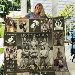 Mofi - Monty Python And The Holy Grail Quilt Blanket Ver 17-1 and Home Decor