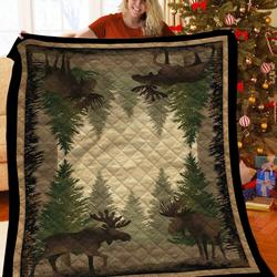 Moose Grove JFJ10049 3D Customized Quilt 2707 and Home Decor