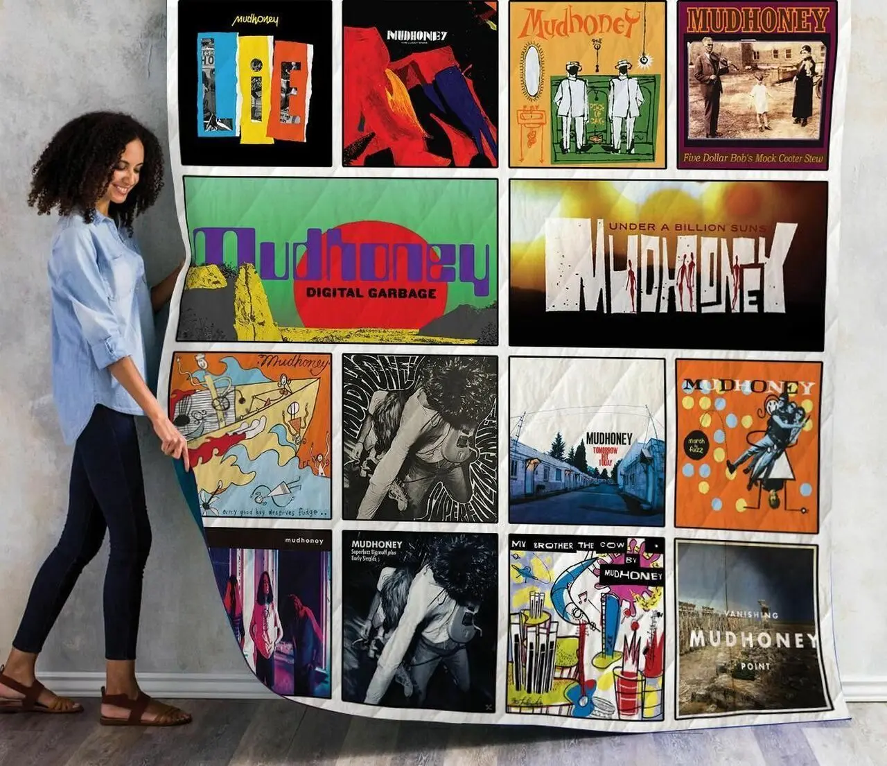 Mudhoney Quilt Blanket 01 and Home Decor