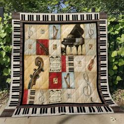 Music Cg80019 Quilt Blanket and Home Decor