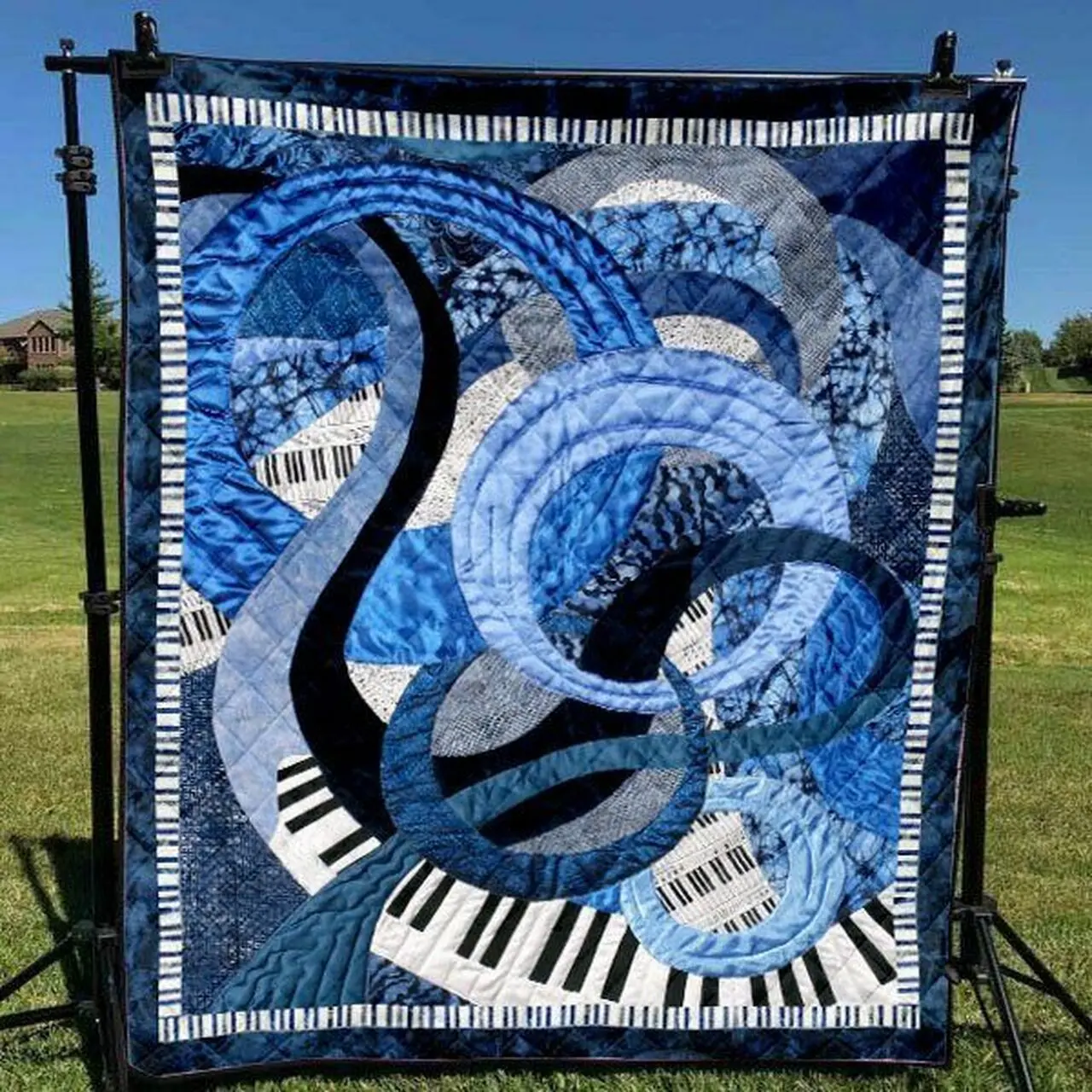 Music Ye160705A Tbg Quilt Blanket and Home Decor
