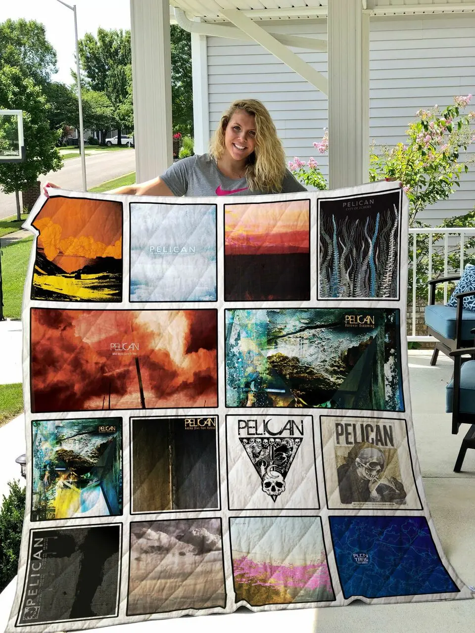 Pelican Quilt Blanket and Home Decor