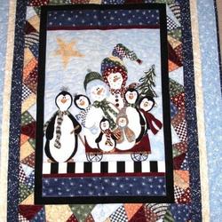 Penguin Quilt Tdhxw and Home Decor