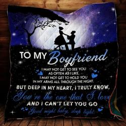 Personalized To My Boyfriend You Are The One That I Love Quilt Blanket Great Customized Blanket Gifts For Birthday Christmas Thanksgiving and Home Decor