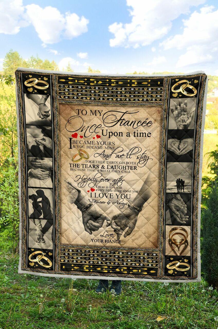 Personalized To My Fiancée Quilt Blanket From Fiancé I Love You Forever And Always Great Customized Blanket Gifts For Birthday Christmas Thanksgiving and Home Decor