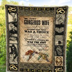 Personalized Turtle Couple To My Gorgeous Wife Quilt Blanket From Husband I Love You Forever And Always Great Customized Blanket Gifts For Birthday Christmas Thanksgiving and Home Decor