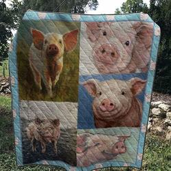 Pig 5 Quilt and Home Decor