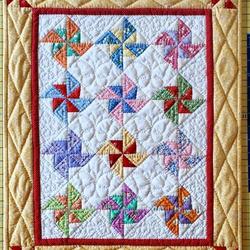 Pinwheel Quilt Tdhsz and Home Decor