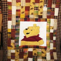 Pooh Quilt Blanket Bn14  Quilt and Home Decor