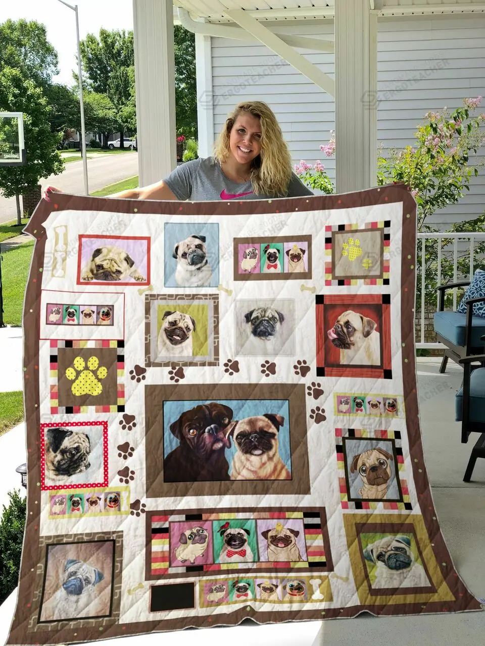 Pugs Paw Prints Frame Quilt Blanket Great Customized Blanket Gifts For Birthday Christmas Thanksgiving and Home Decor