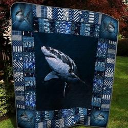 Shark Picture Quilt Blanket Great Customized Gifts For Birthday Christmas Thanksgiving Perfect Gifts For Shark Lover and Home Decor