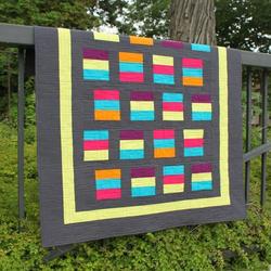 Shuffle Hur Quilt dk and Home Decor