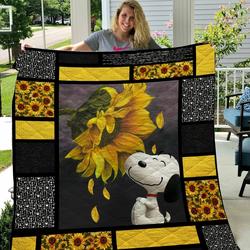 Snoopy Sunflower Quilt Blanket Great Customized Gifts For Birthday Christmas Thanksgiving Perfect Gifts For Sunflower Lover and Home Decor