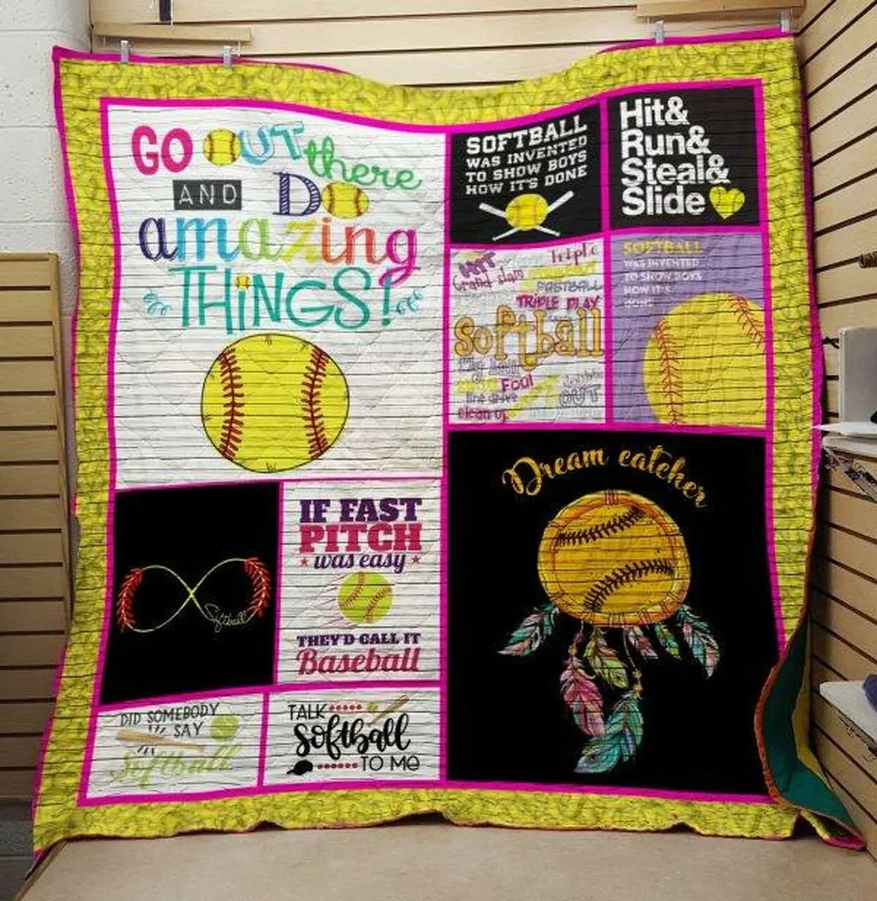 Softball 1000096 Quilt Blanket Quilt and Home Decor