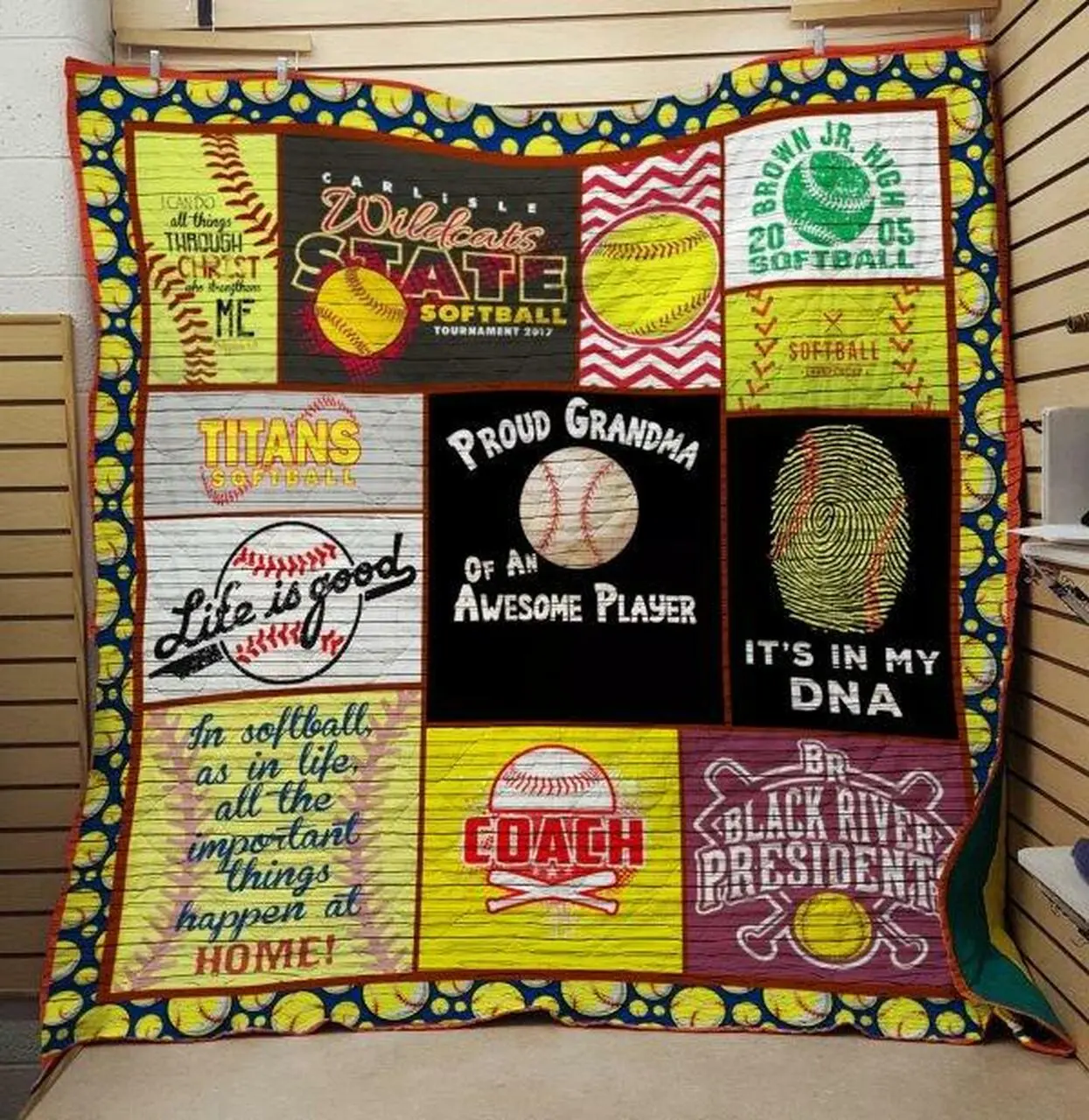 Softball 1000099 Quilt Blanket Quilt and Home Decor