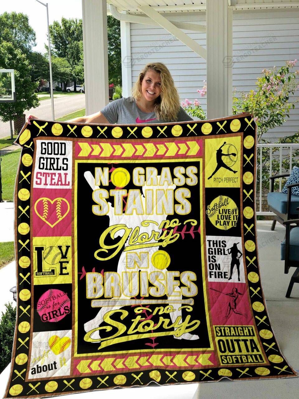 Softball Live It Love It Play It Quilt Blanket Great Customized Gifts For Birthday Christmas Thanksgiving Perfect Gifts For Softball Lover and Home Decor