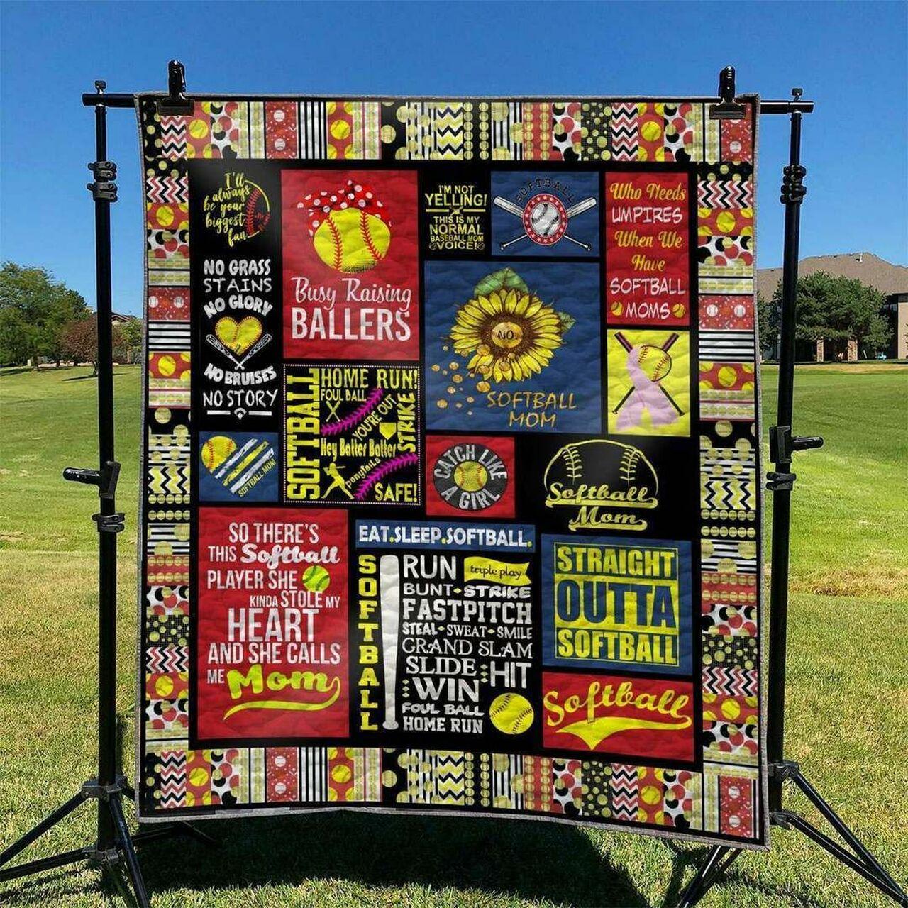 Softball Td2809842 Quilt Blanket and Home Decor
