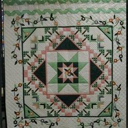 Springtime Garden Hur Quilt qm and Home Decor