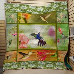 St Hummingbird Quilt and Home Decor