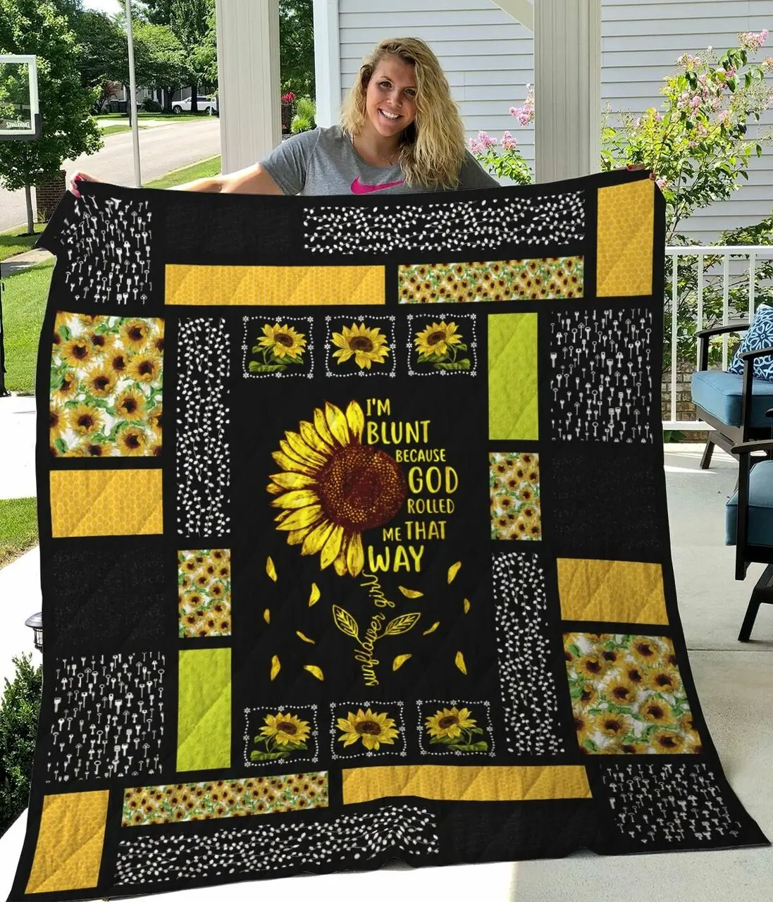Sunflower Girl Quilt Blanket Great Customized Gifts For Birthday Christmas Thanksgiving Perfect Gifts For Sunflower Lover and Home Decor