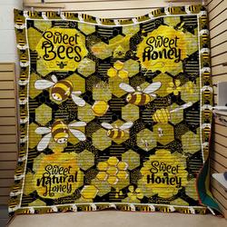 Sweet Bee Honey Quilt and Home Decor