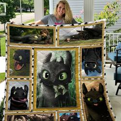Toothless Moments Quilt and Home Decor