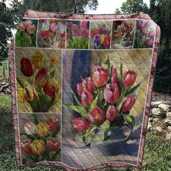Tulip Quilt and Home Decor