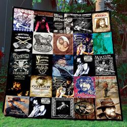 Waje Tml300709 Quilt Blanket  Quilt and Home Decor