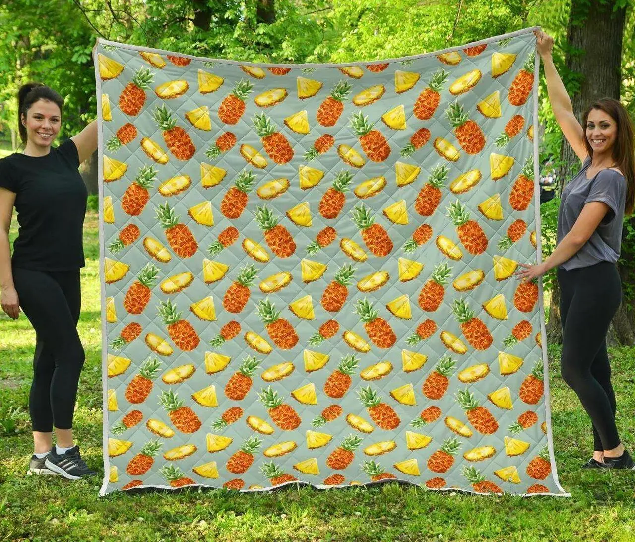 Watercolor Pineapple Hur Quilt su and Home Decor