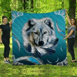 Wolf KC2909995CL Quilt Blanket and Home Decor