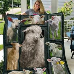 Wolf On The Race U Quilt Fv and Home Decor