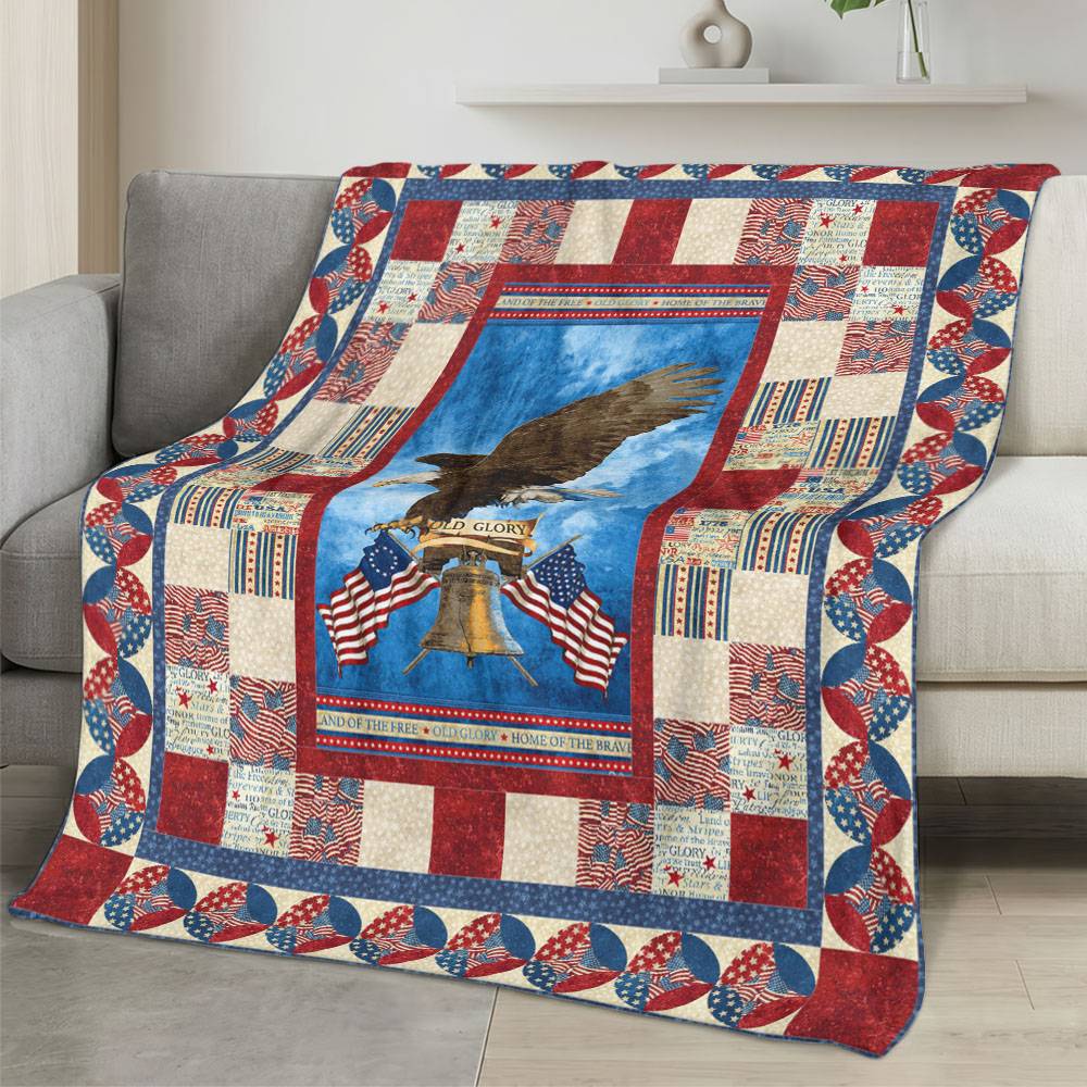 Personalized 4th of July Fleece Blanket Soft Plush American Eagle Patriotic Family Gift 4O7FB37