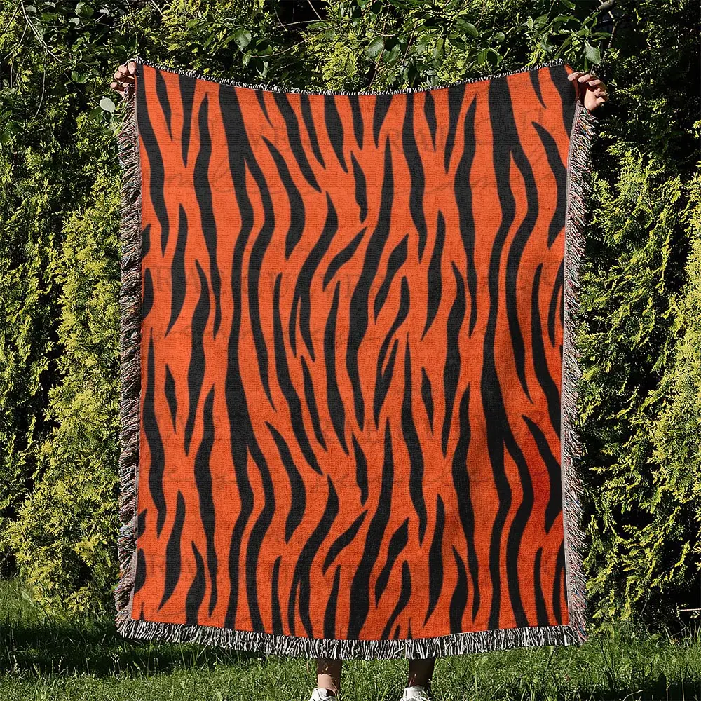 NFL Cincinnati Bengals Football Team Woven Tapestry Blanket Amazing Gift For Fans And Friends Home Decor CBW11
