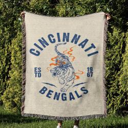 NFL Cincinnati Bengals Football Team Woven Tapestry Blanket Amazing Gift For Fans And Friends Home Decor CBW16
