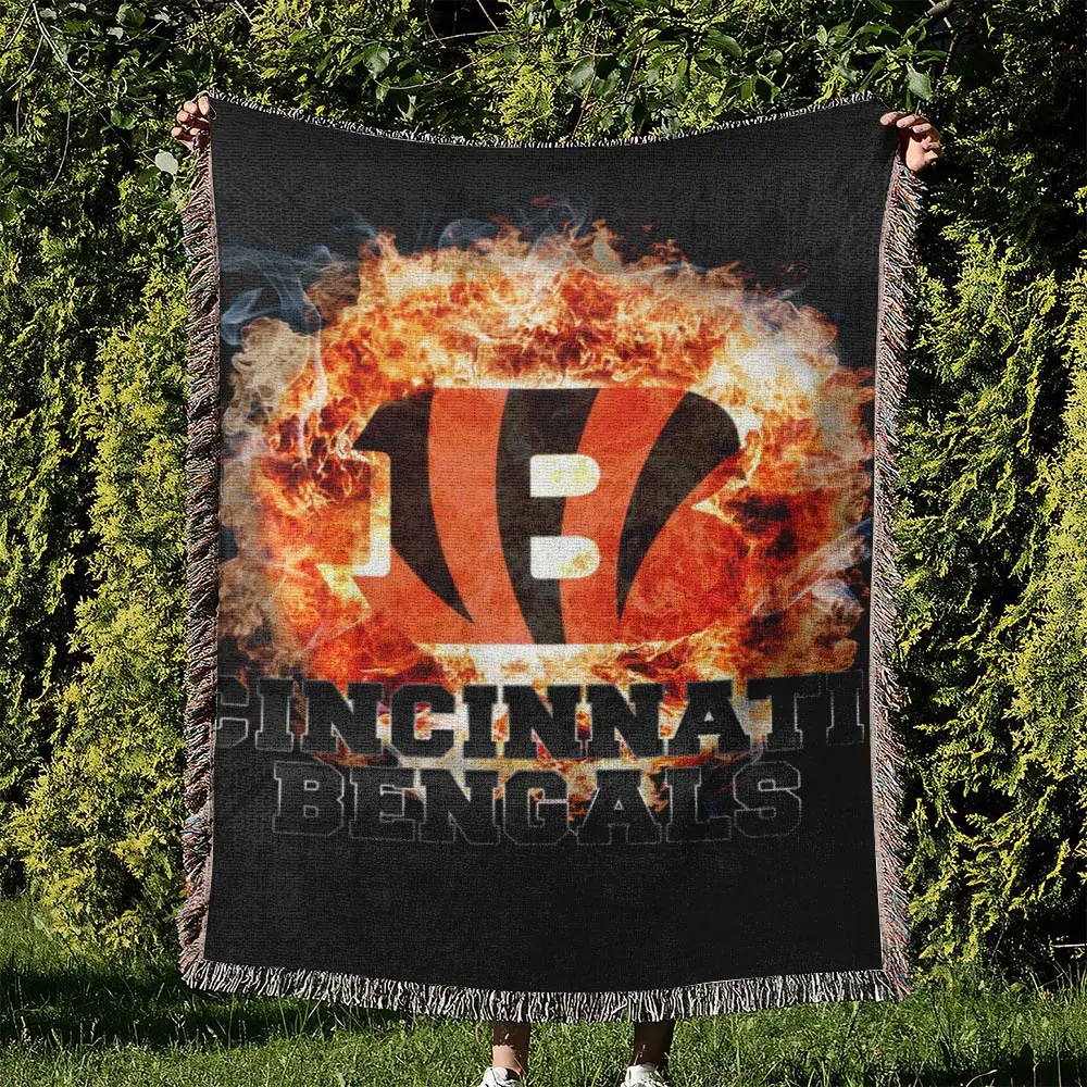 NFL Cincinnati Bengals Football Team Woven Tapestry Blanket Amazing Gift For Fans And Friends Home Decor CBW3