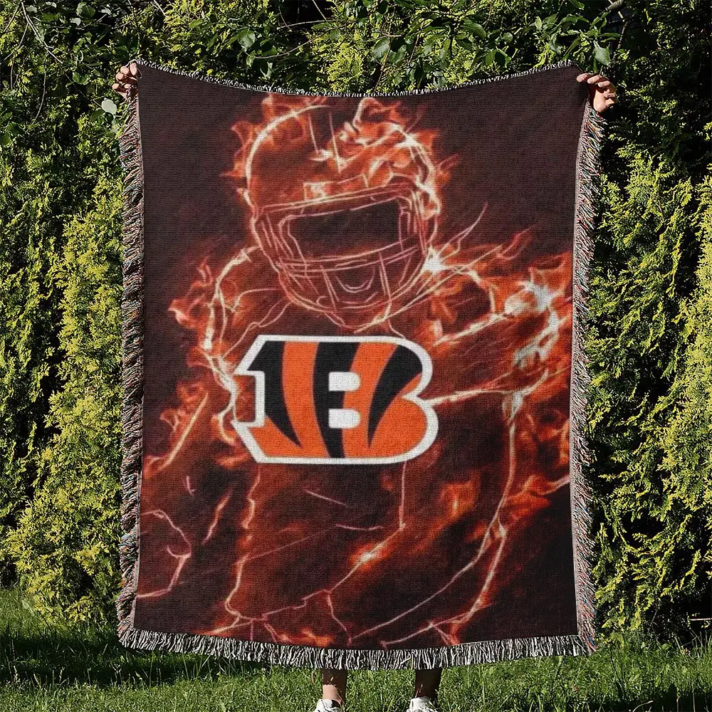 NFL Cincinnati Bengals Football Team Woven Tapestry Blanket Amazing Gift For Fans And Friends Home Decor CBW6