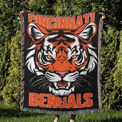 NFL Cincinnati Bengals Football Team Woven Tapestry Blanket Amazing Gift For Fans And Friends Home Decor CBW9