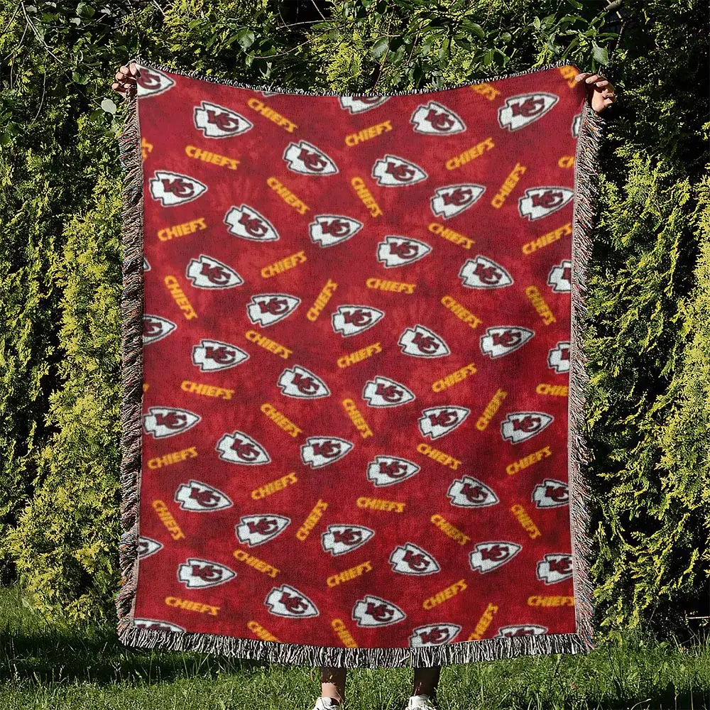 NFL Kansas City Chiefs Football Team Woven Tapestry Blanket Amazing Gift For Fans And Friends Home Decor KCCW15