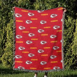 NFL Kansas City Chiefs Football Team Woven Tapestry Blanket Amazing Gift For Fans And Friends Home Decor KCCW17
