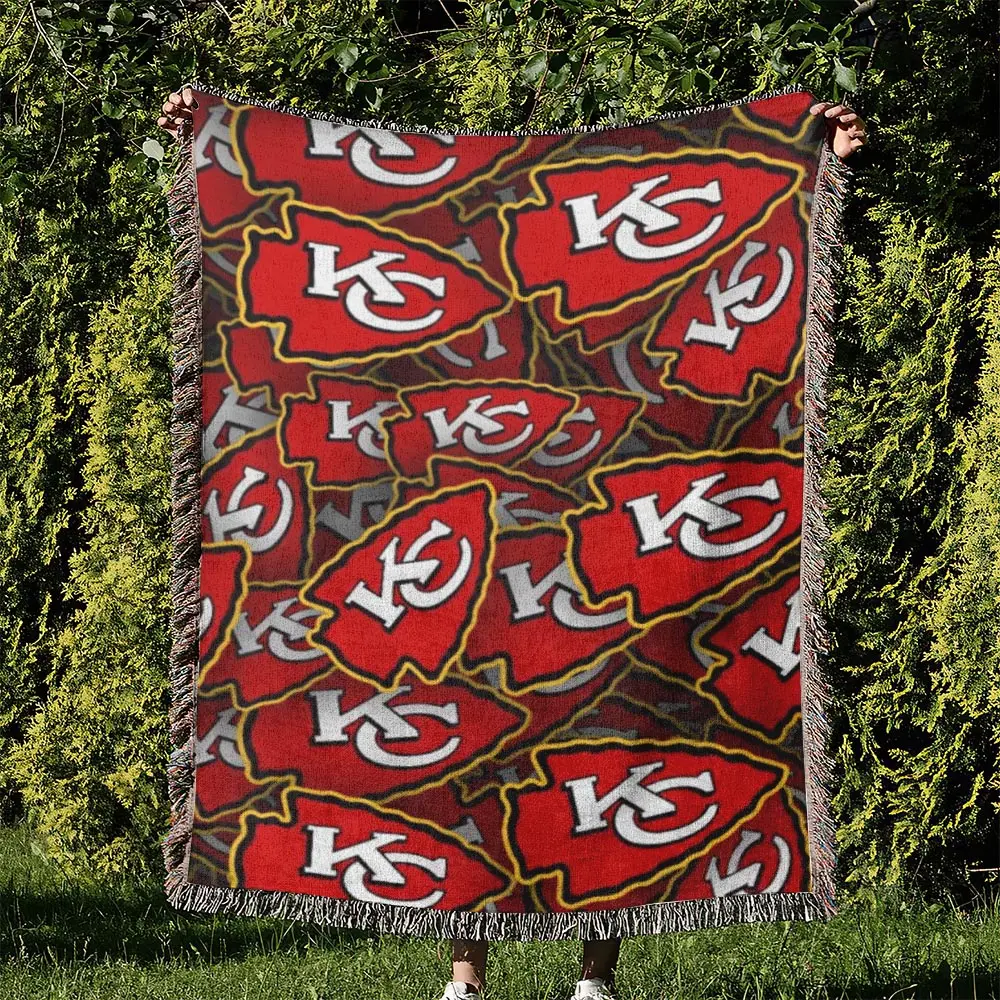 NFL Kansas City Chiefs Football Team Woven Tapestry Blanket Amazing Gift For Fans And Friends Home Decor KCCW20