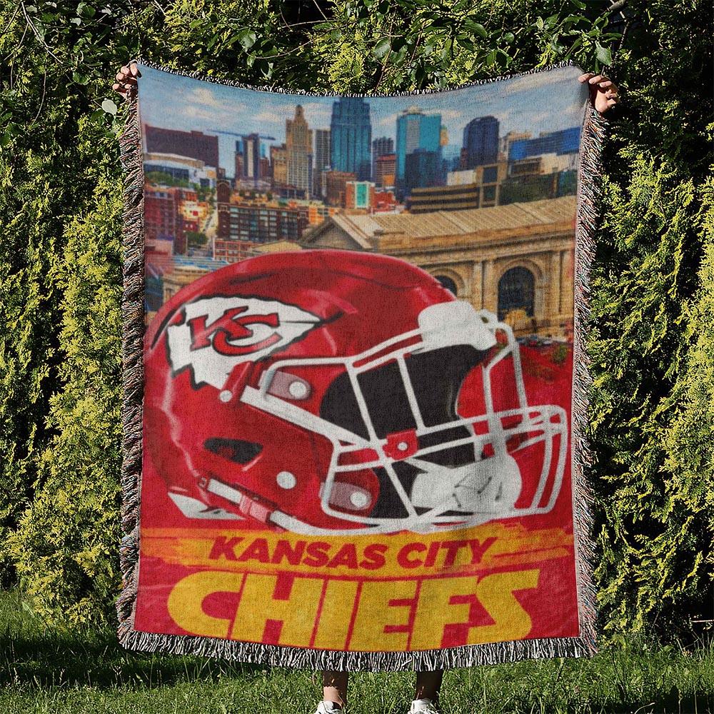 NFL Kansas City Chiefs Football Team Woven Tapestry Blanket Amazing Gift For Fans And Friends Home Decor KCCW43