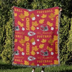 NFL Kansas City Chiefs Football Team Woven Tapestry Blanket Amazing Gift For Fans And Friends Home Decor KCCW50