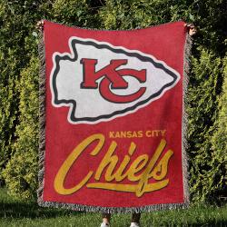 NFL Kansas City Chiefs Football Team Woven Tapestry Blanket Amazing Gift For Fans And Friends Home Decor KCCW56