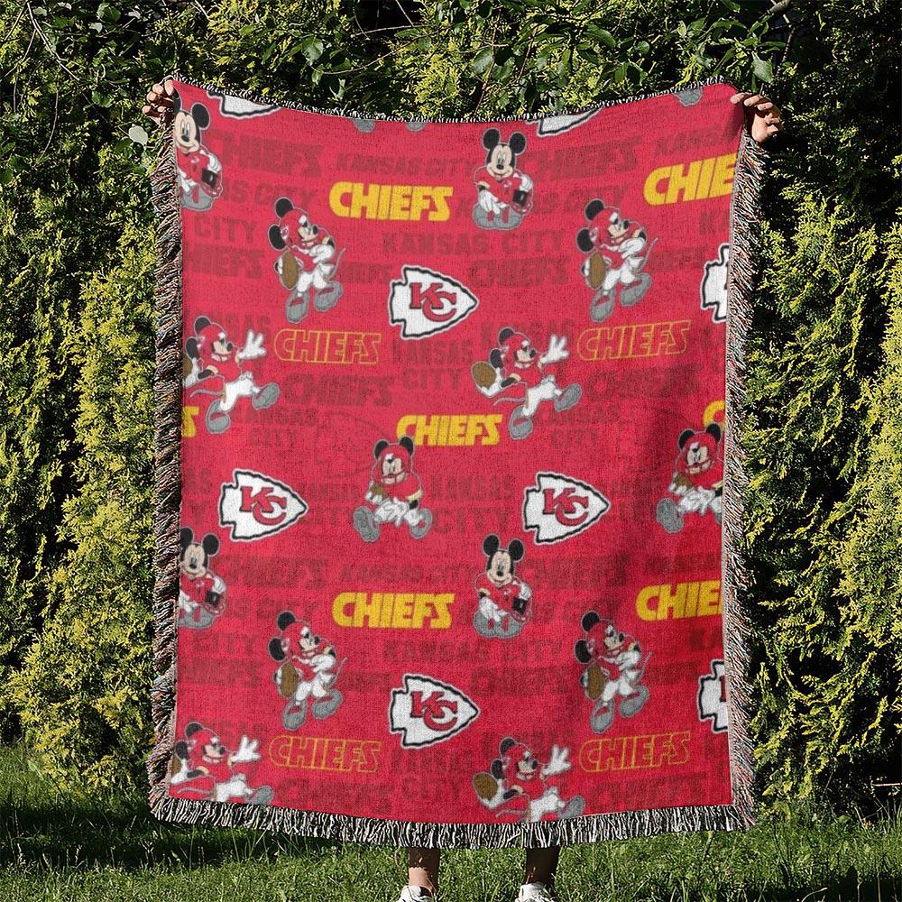 NFL Kansas City Chiefs Football Team Woven Tapestry Blanket Amazing Gift For Fans And Friends Home Decor KCCW8